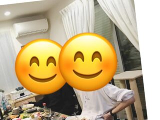 嬉しい元旦😆

息子と息子の幼馴染と新年会✨
今年社会人3年目。
早いなぁ〜✨

久しぶりの再会に
涙腺崩壊でした😊

2人の息子に会えた気分✨

どんなに大人になってもやっぱり可愛いですね✨

てんこ盛りの思い出のお土産本当に嬉しい限りです🙏

長い月日を共有し、今も尚
親戚のようなお付き合いをさせて頂いている友人家族に心から感謝です。

会話を聞きながら大人になったなぁとしみじみ。

血の繋がりではなく
心の絆。

お金では買えない価値。
元旦にしっかり受け取りました✨

#お金じゃ買えないもの
#宝物
#絆
#友情